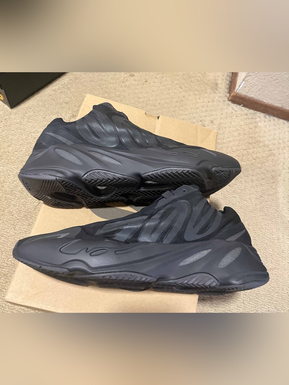 Adidas Yeezy Boost 700 MNVN Triple Black Mens Sneaker FV4440 Size 13